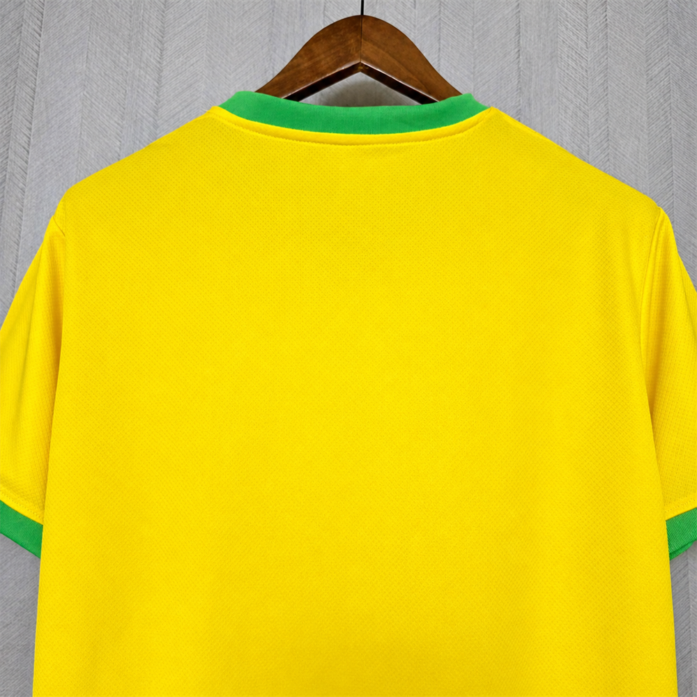 Camiseta Brasil Jhordan Amarilla 2026