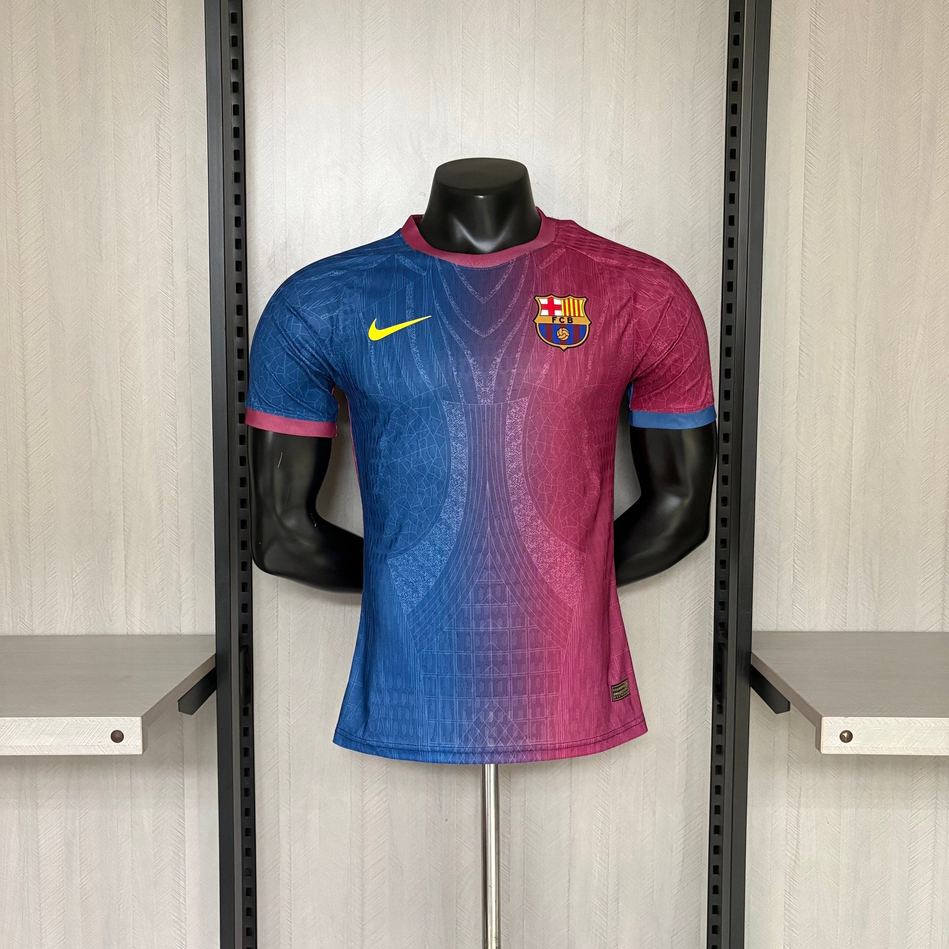 Camiseta Barcelona Special Edition azul y roja  - Player 2026/27
