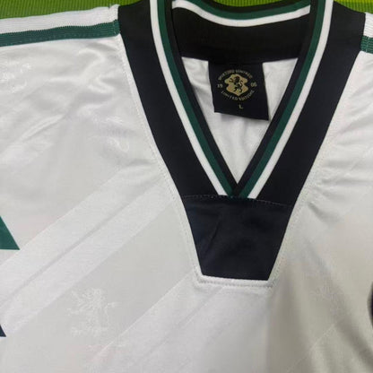 Camiseta VINTAGE retro blanca ANOS 90 - 2025/26