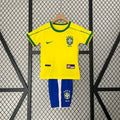Conjunto Infantil retro Brasil principal 1998 - amarilla