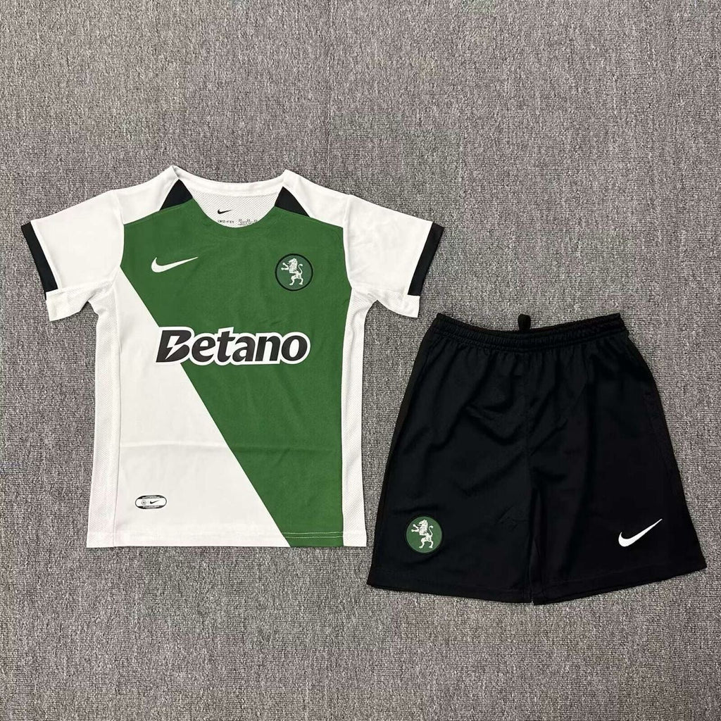 Conjunto infantil STROMP verde/blanca 2024/25