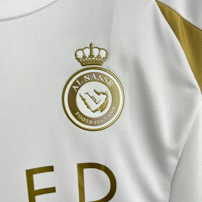 Conjunto infantil Al Nassr blanco y dorado 24/25