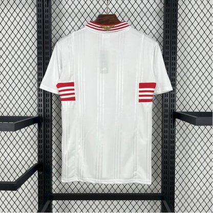 Camiseta retro blanca alternativa 1997/98