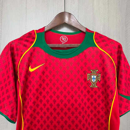 Camiseta Portugal retro roja 2004