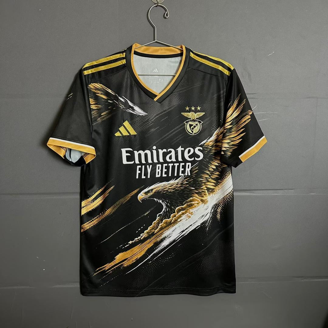 Camiseta Águila concept exclusiva negra y dorada 2026/27 - LANZAMIENTO