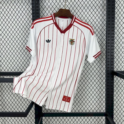 Camiseta COM BOTÃO S L B x Originals blanca 2025/26 - style baseball