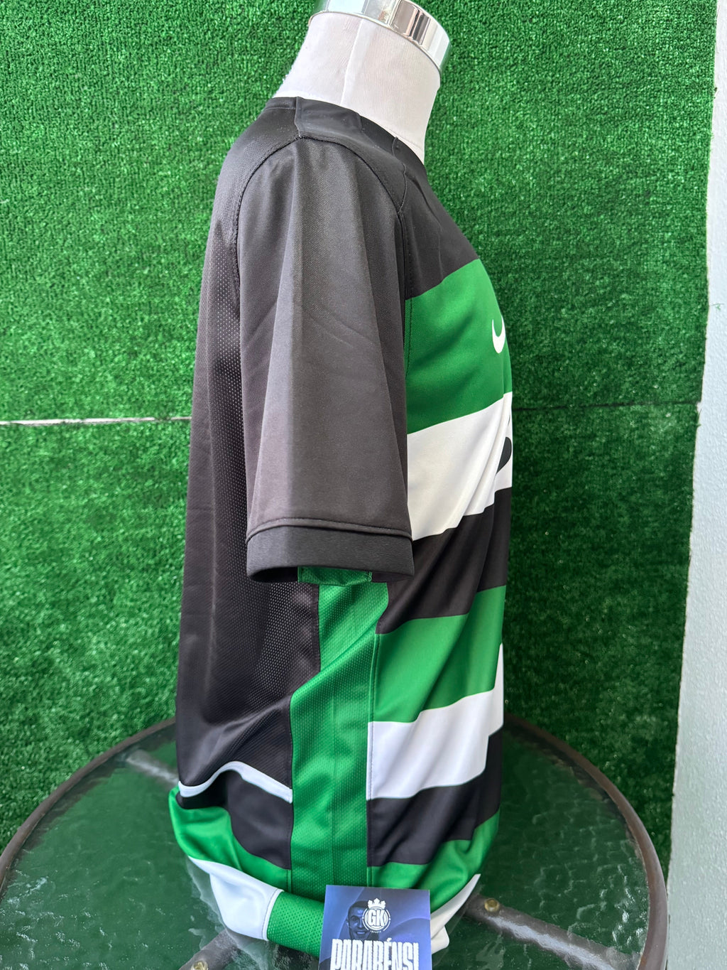 Camiseta principal verde/blanca/negra 2024/25