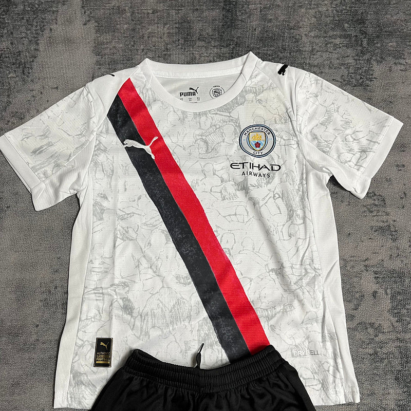 Conjunto Infantil Manchester City visitante 2025/26 blanco