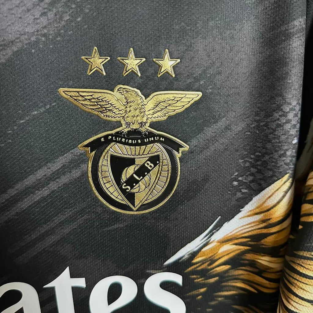 Camiseta Águila concept exclusiva negra y dorada 2026/27 - LANZAMIENTO