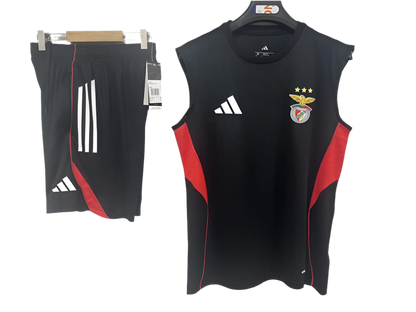 Conjunto de entrenamiento Adulto 2025/26 negro - cavada