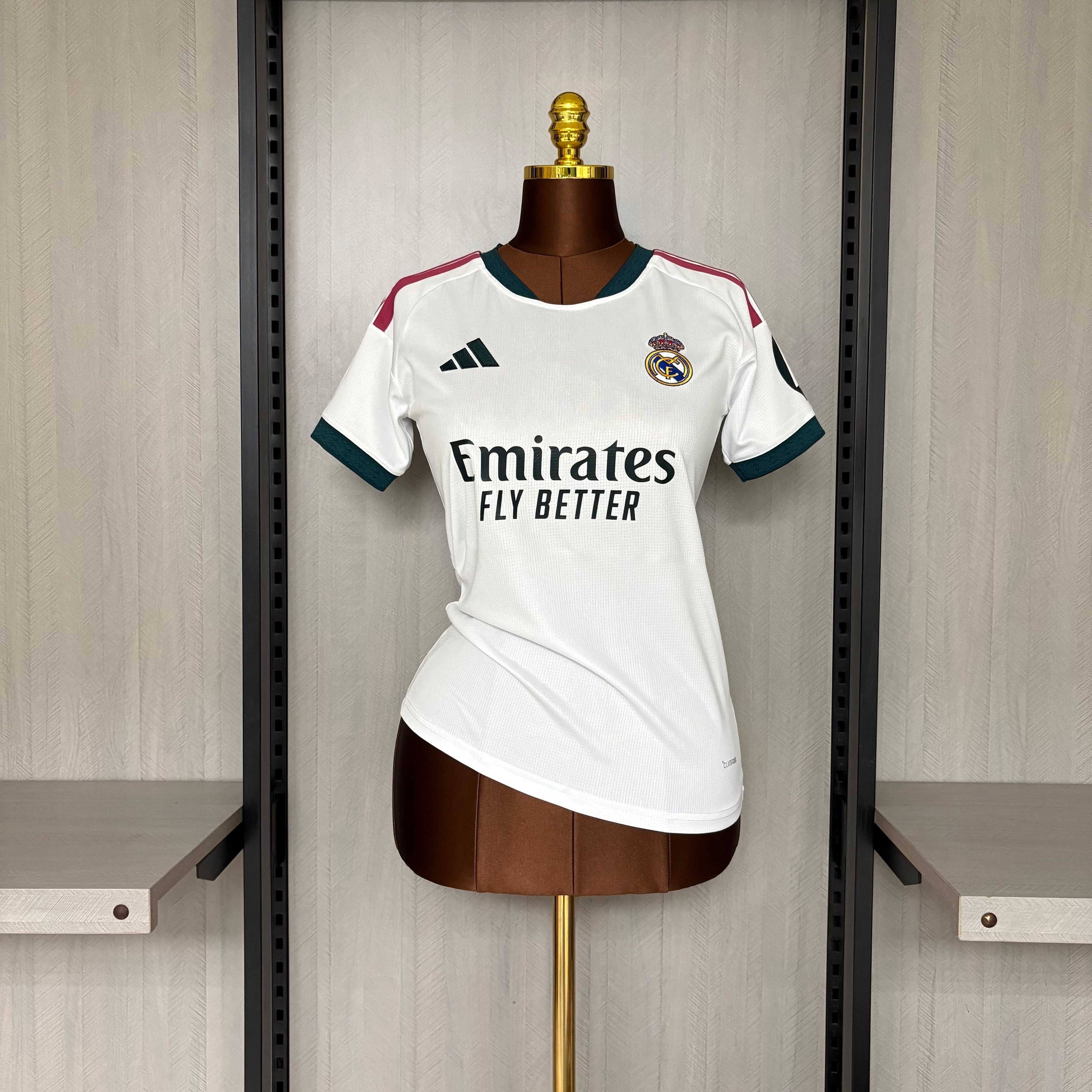 Camiseta Real Madrid FEMENINA blanca Local 2026/27