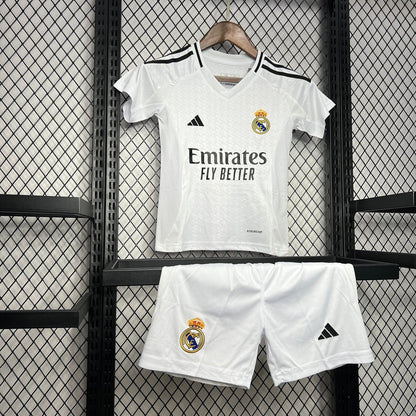Conjunto Infantil Real Madrid home blanco 2024/25
