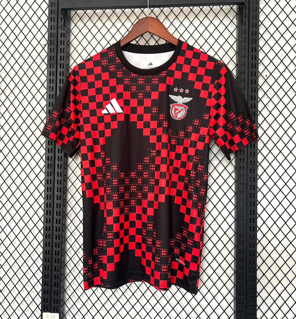 Camiseta pre-partido rojo/negro 2025/26