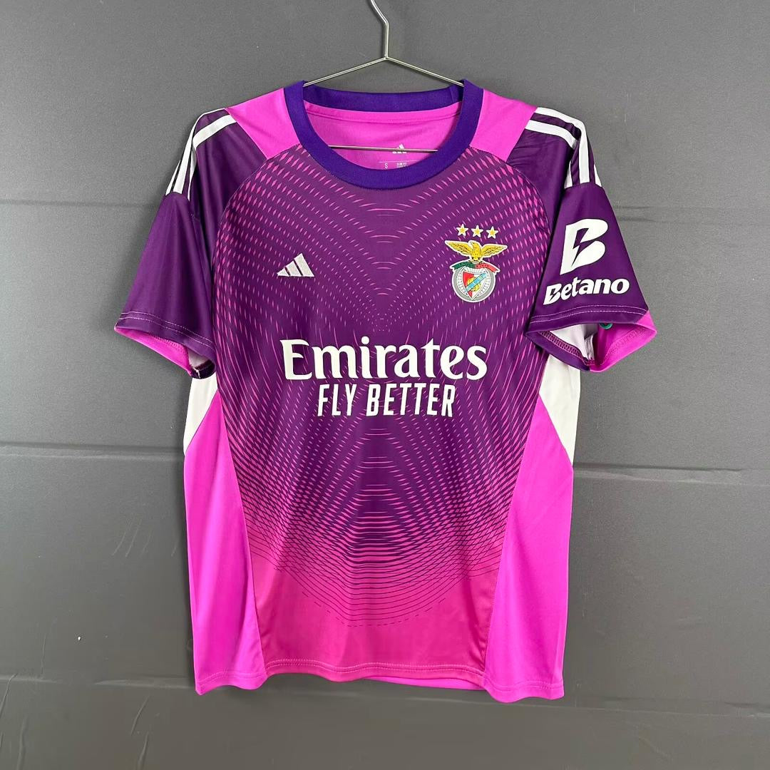 Camiseta portero morada y rosa 2025/26