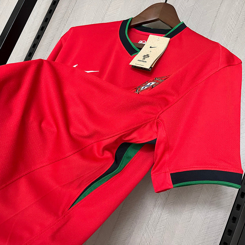 Camiseta Portugal roja local Euro 2024