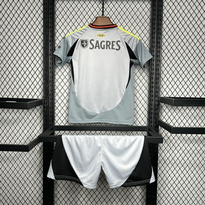 Conjunto infantil tercera equipación 2024/25 gris