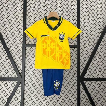 Conjunto Infantil retro Brasil principal 1994 - amarilla