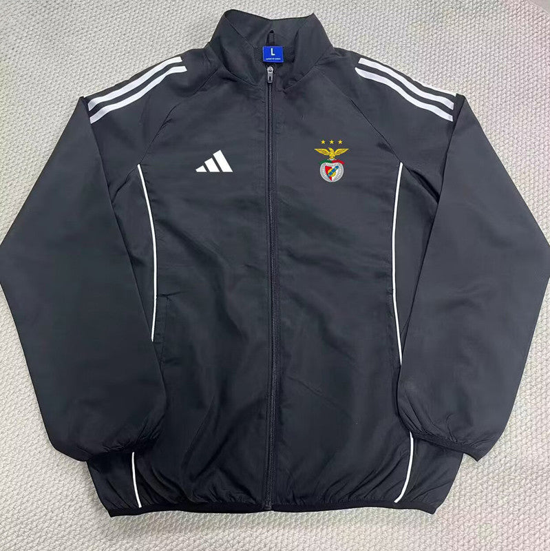 Chaqueta negro 2026/27 cierre completo