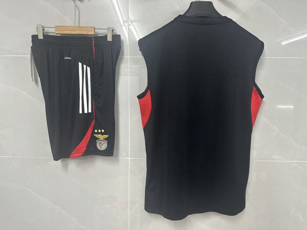 Conjunto de entrenamiento Adulto 2025/26 negro - cavada