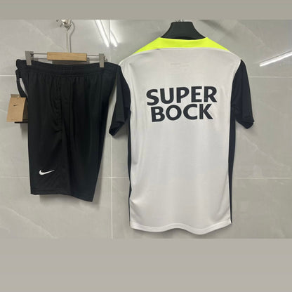 Conjunto adulto treinamento gris y negra 2025/26