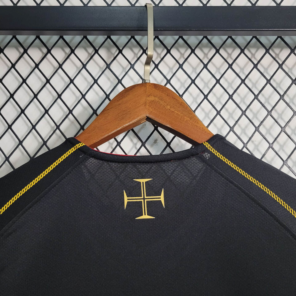 Camiseta Portugal retro negra 2006