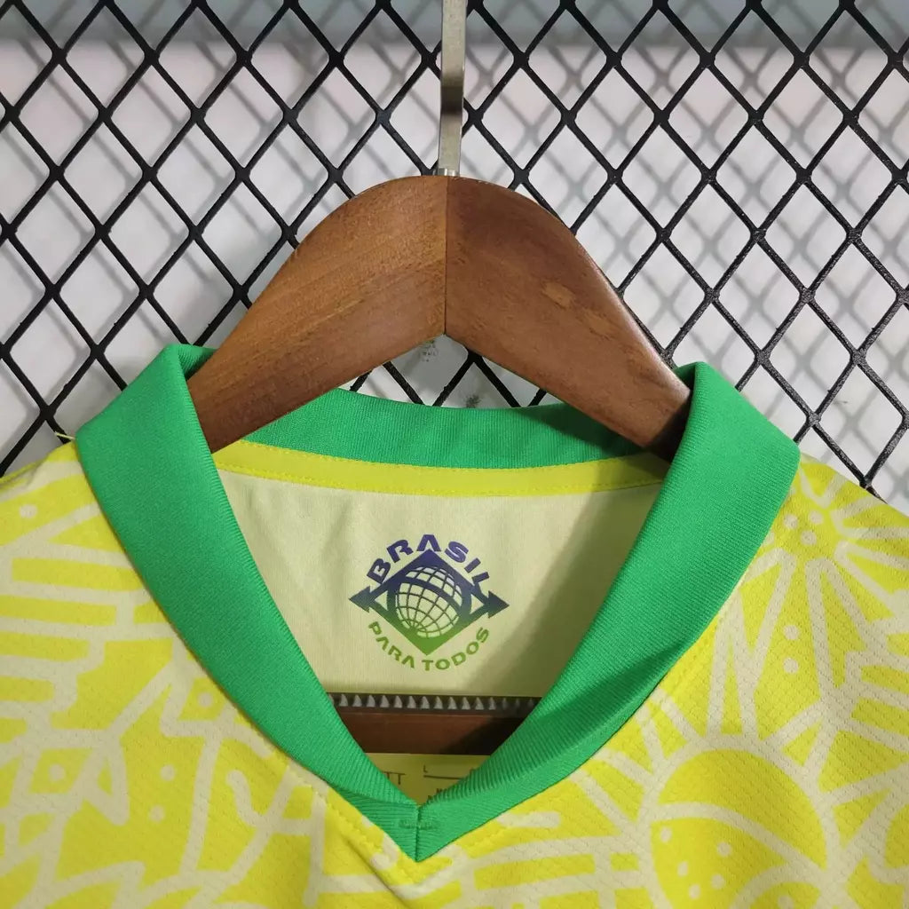 Camiseta Brasil Amarilla Local Copa del Mundo 2022
