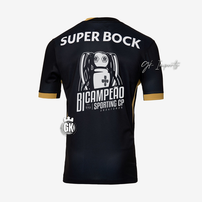 Camiseta BICAMPEÓN especial negra y dorada “7” Ronaldo tercera equipación 2024/25