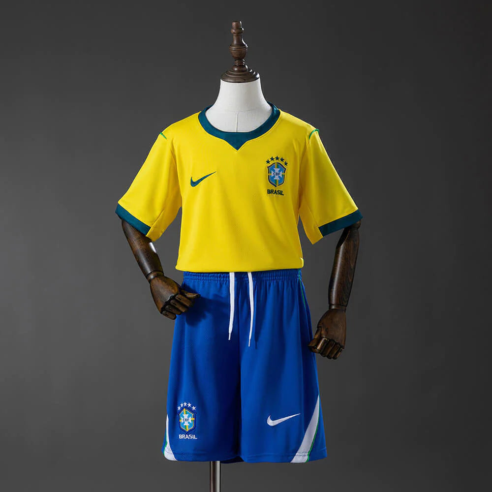 Conjunto Infantil Brasil principal Copa del Mundo 2026 - amarilla