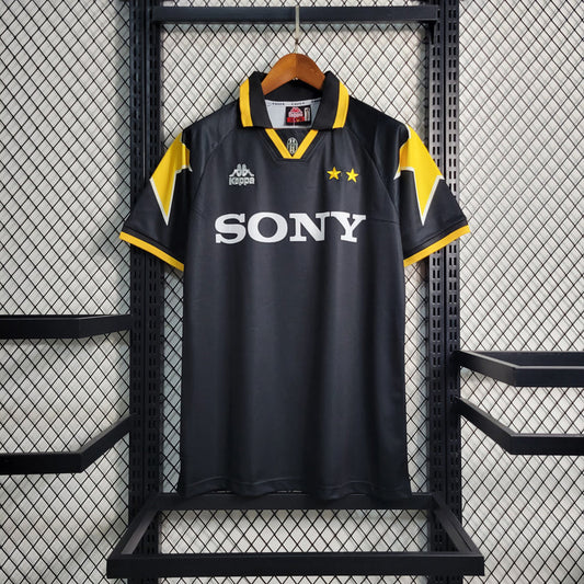Camiseta Juventus retro 95/96