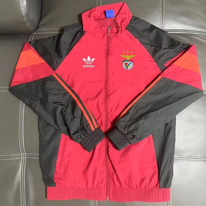 Chaqueta rojo y negro 2026/27 cierre completo
