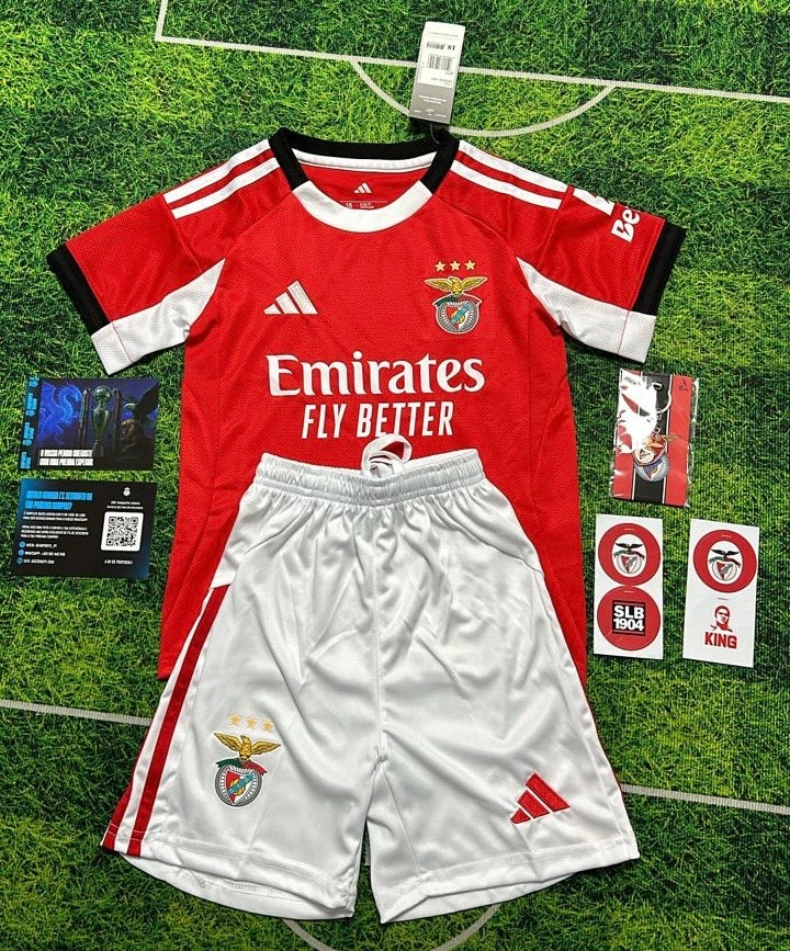 Conjunto infantil PRINCIPAL rojo 2025/26