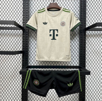 BAYERN DE MUNICH OKTOBERFEST 25/26 CONJUNTO INFANTIL