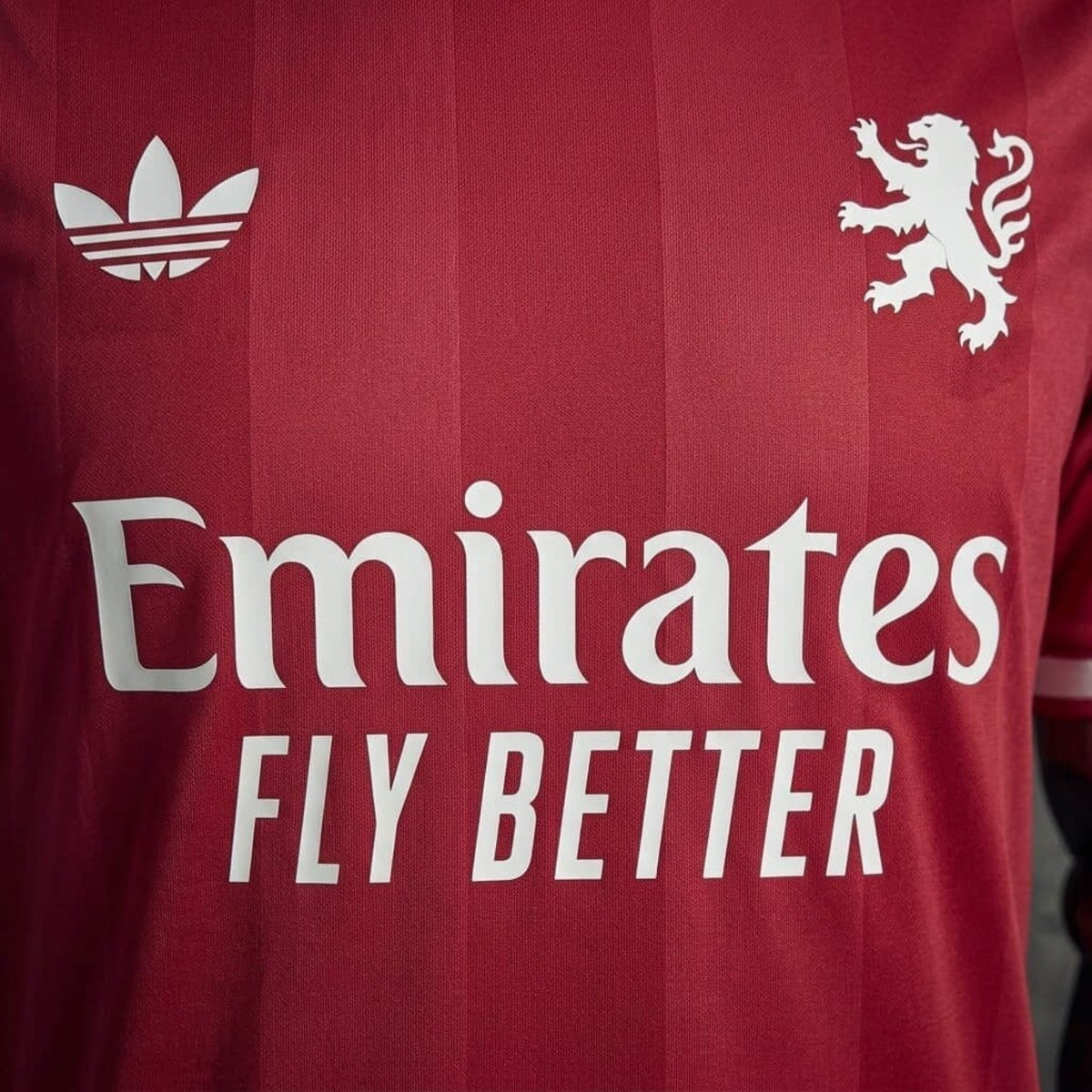 Camiseta LYON - Olympique Lyonnais Alternativa 2026/27