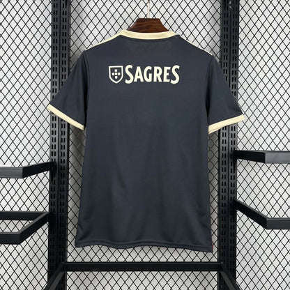 Camiseta concept negra y roja 2026/27