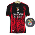 Camiseta concept roja y negra com símbolo AS CORES 2025/26