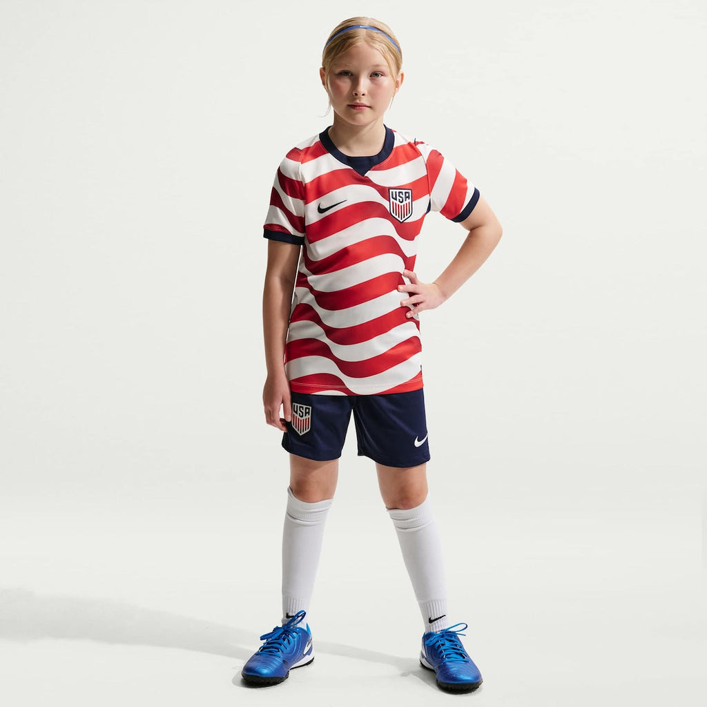Conjunto infantil Selección Estados Unidos principal rojo y blanco COPA DEL MUNDO 2026