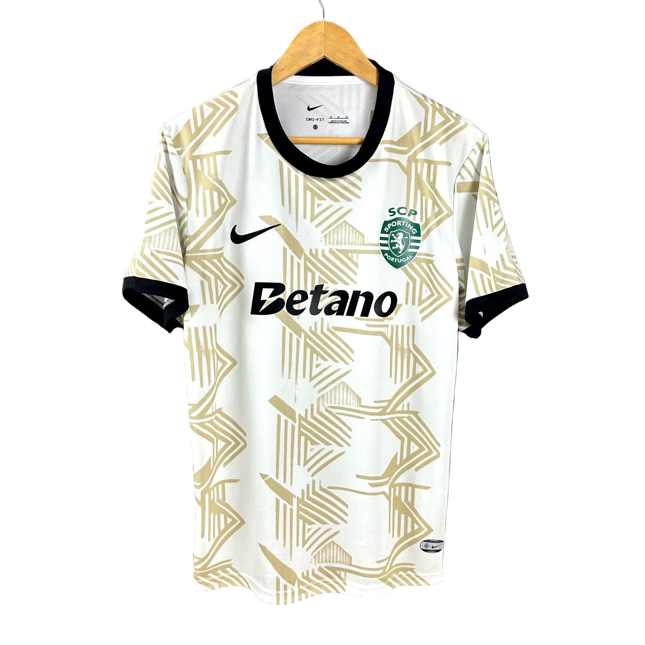 Camiseta concept blanca/dorada 2025/26 - EXCLUSIVA