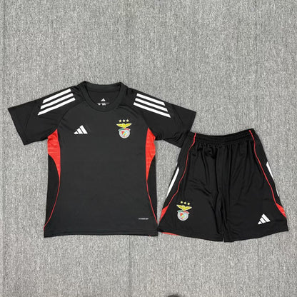Conjunto infantil entrenamiento negro 2025/26