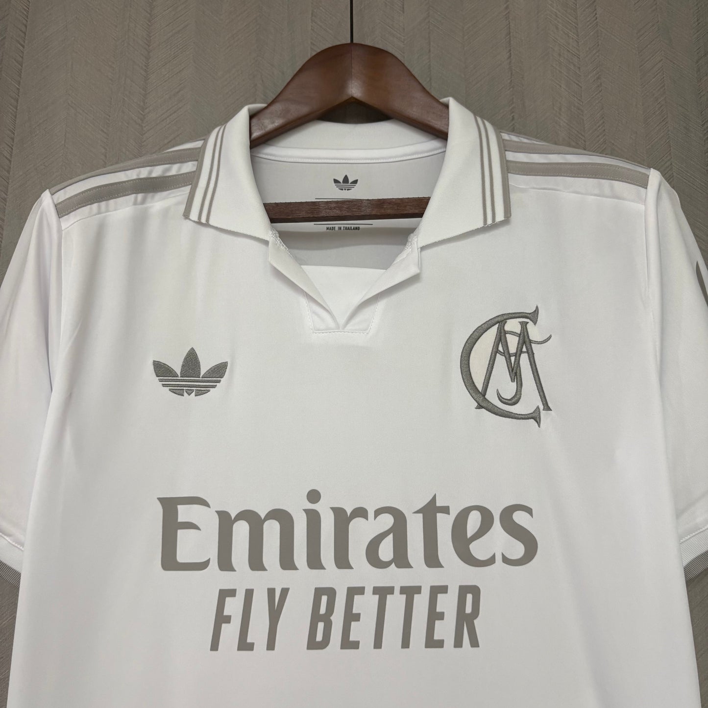 Camiseta Real Madrid especial aniversário blanca 2026/27