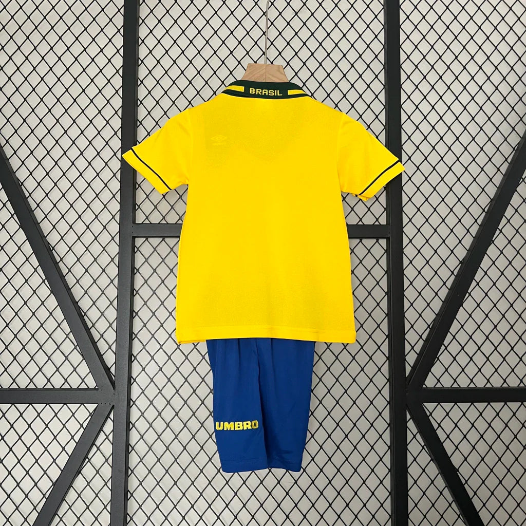 Conjunto Infantil retro Brasil principal 1994 - amarilla