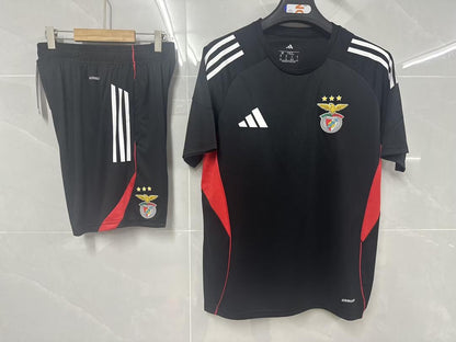 Conjunto de entrenamiento Adulto 2025/26 negro