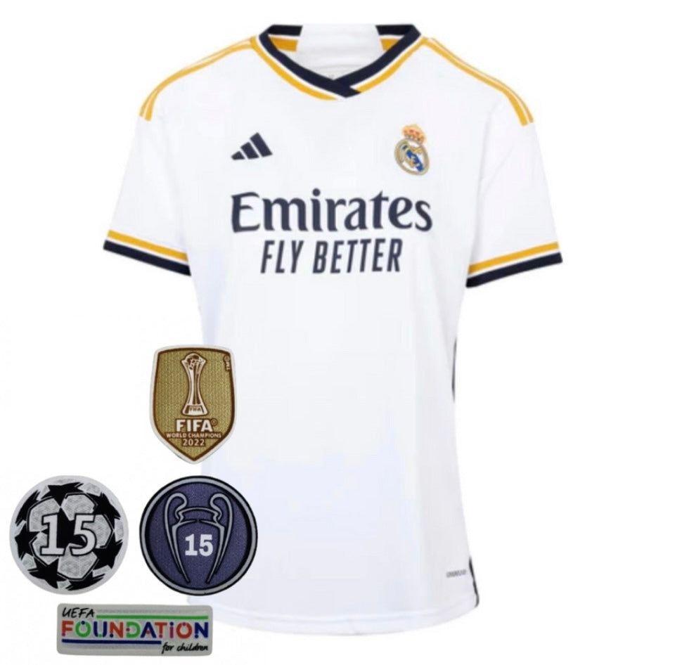 Camiseta Real Madrid Home - COM TODOS PARCHES CHAMPIONS 2023/24