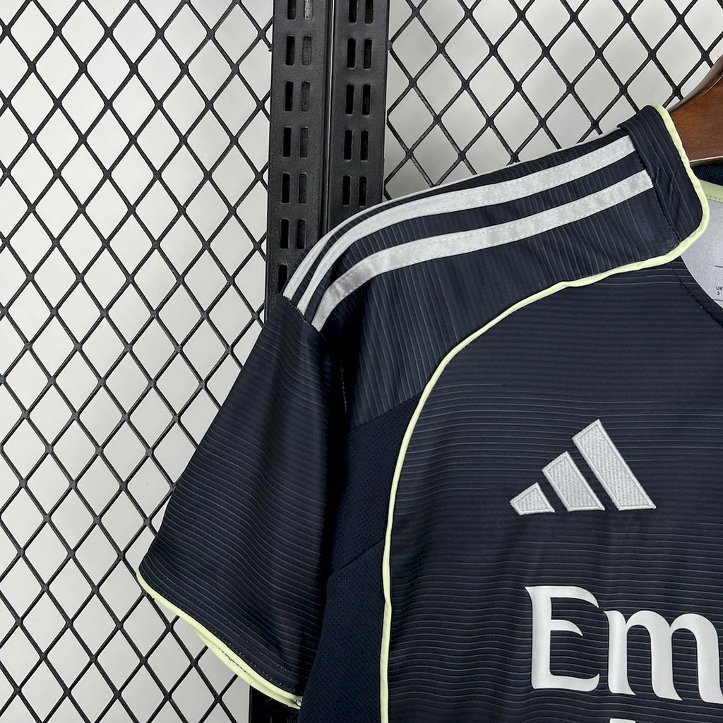 Camiseta Real Madrid alternativa 2025/26