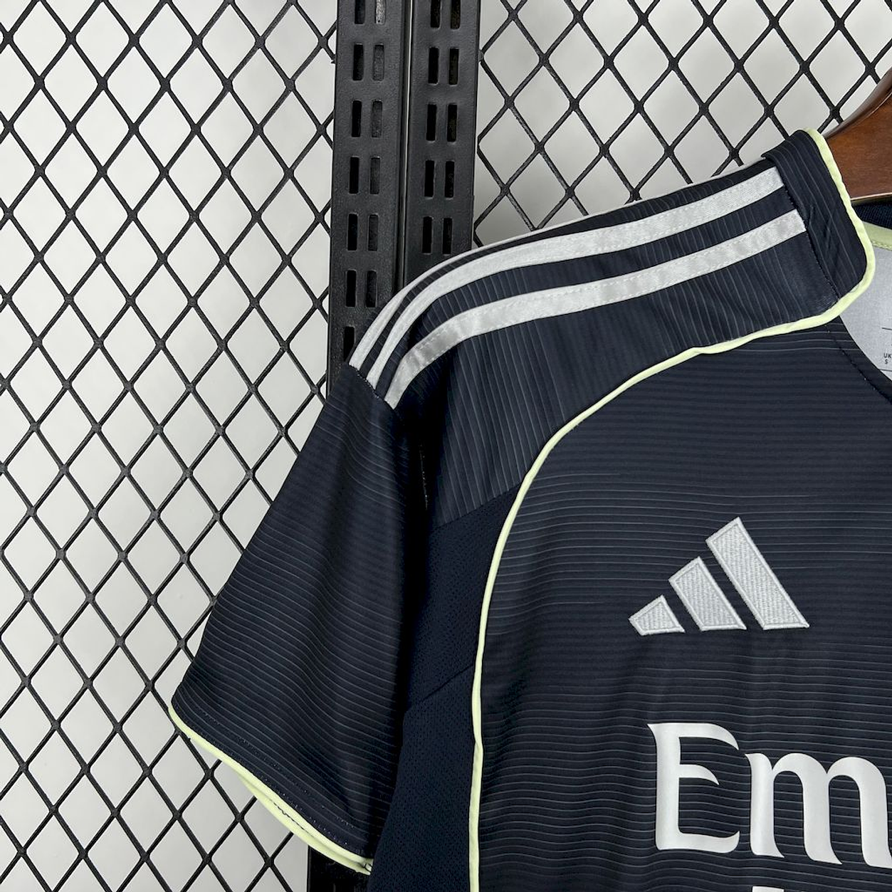 Camiseta Real Madrid alternativa 2025/26