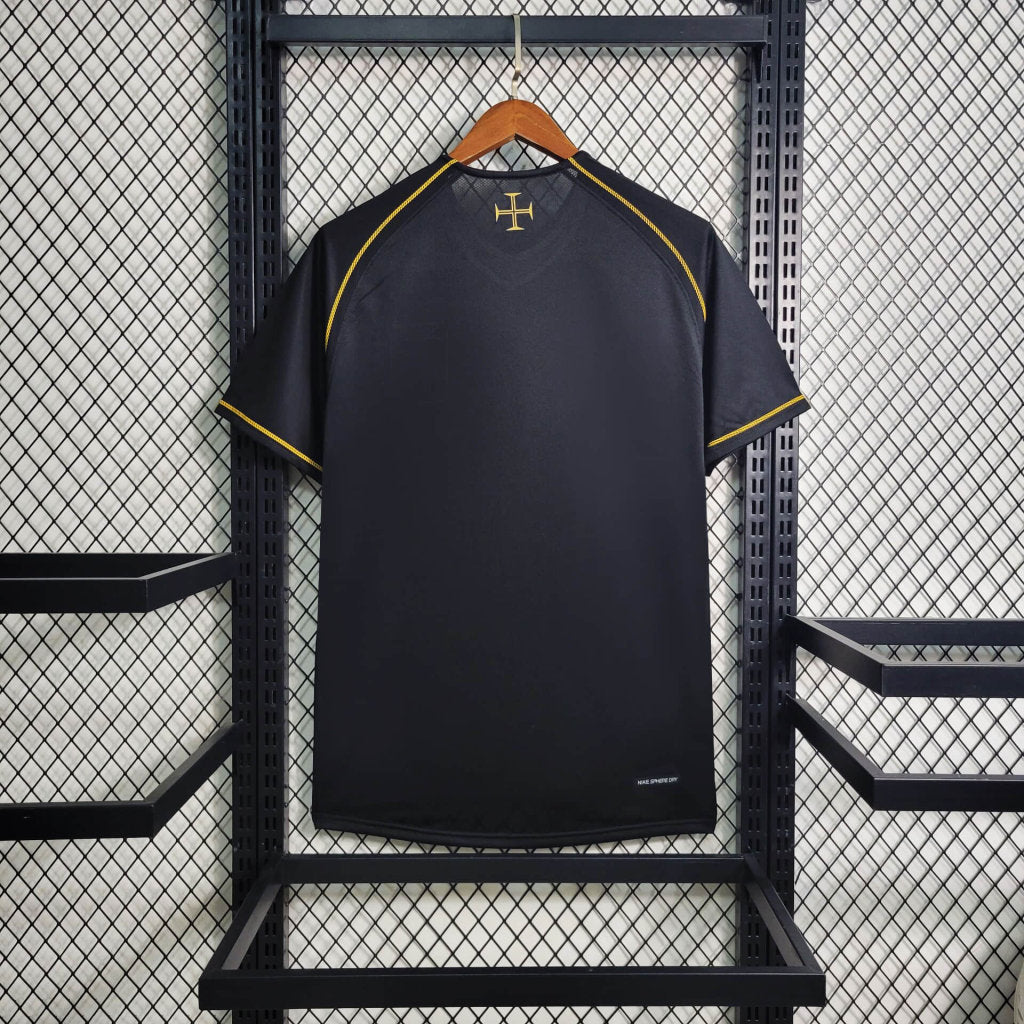 Camiseta Portugal retro negra 2006