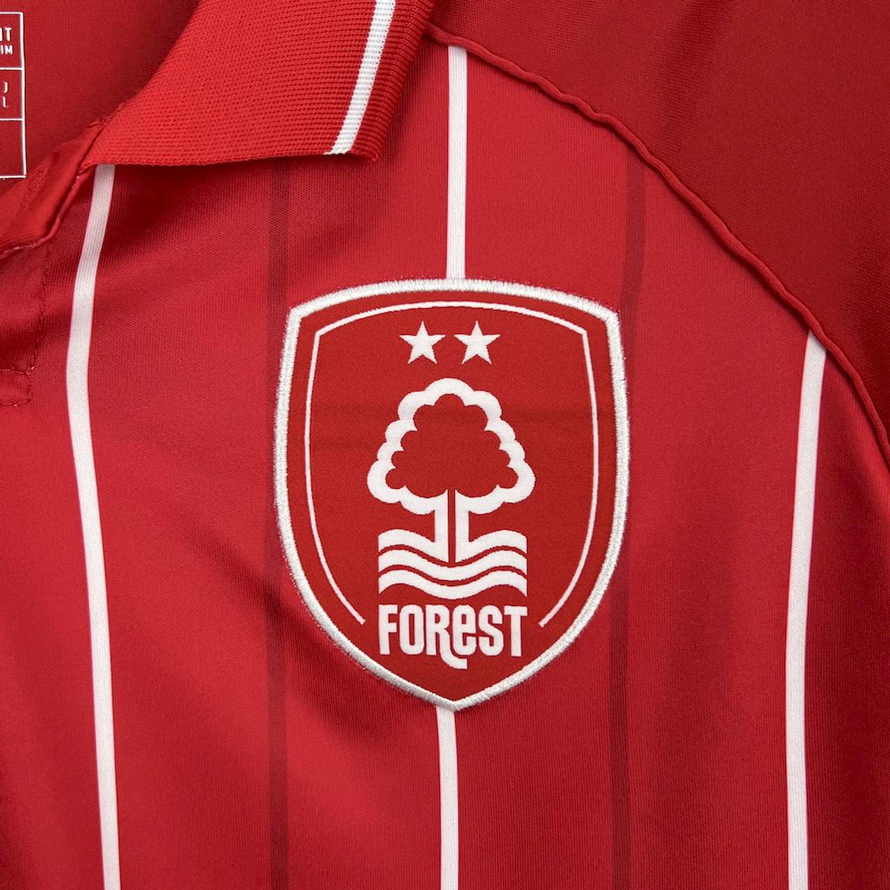 Camiseta Nottingham Forest home 2025/26 - roja