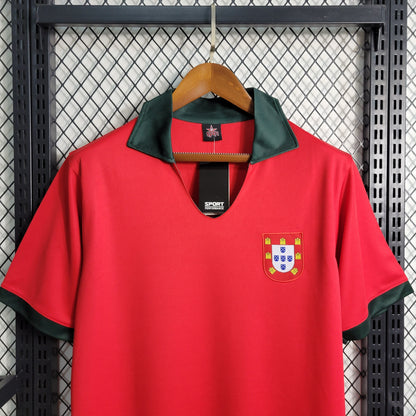 Camiseta Portugal retro roja 1972