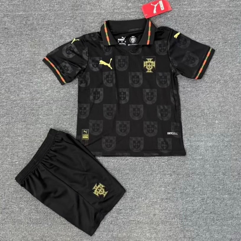 Conjunto infantil Selección Portugal Edición Especial pantera negra EUSÉBIO negra 2025/26