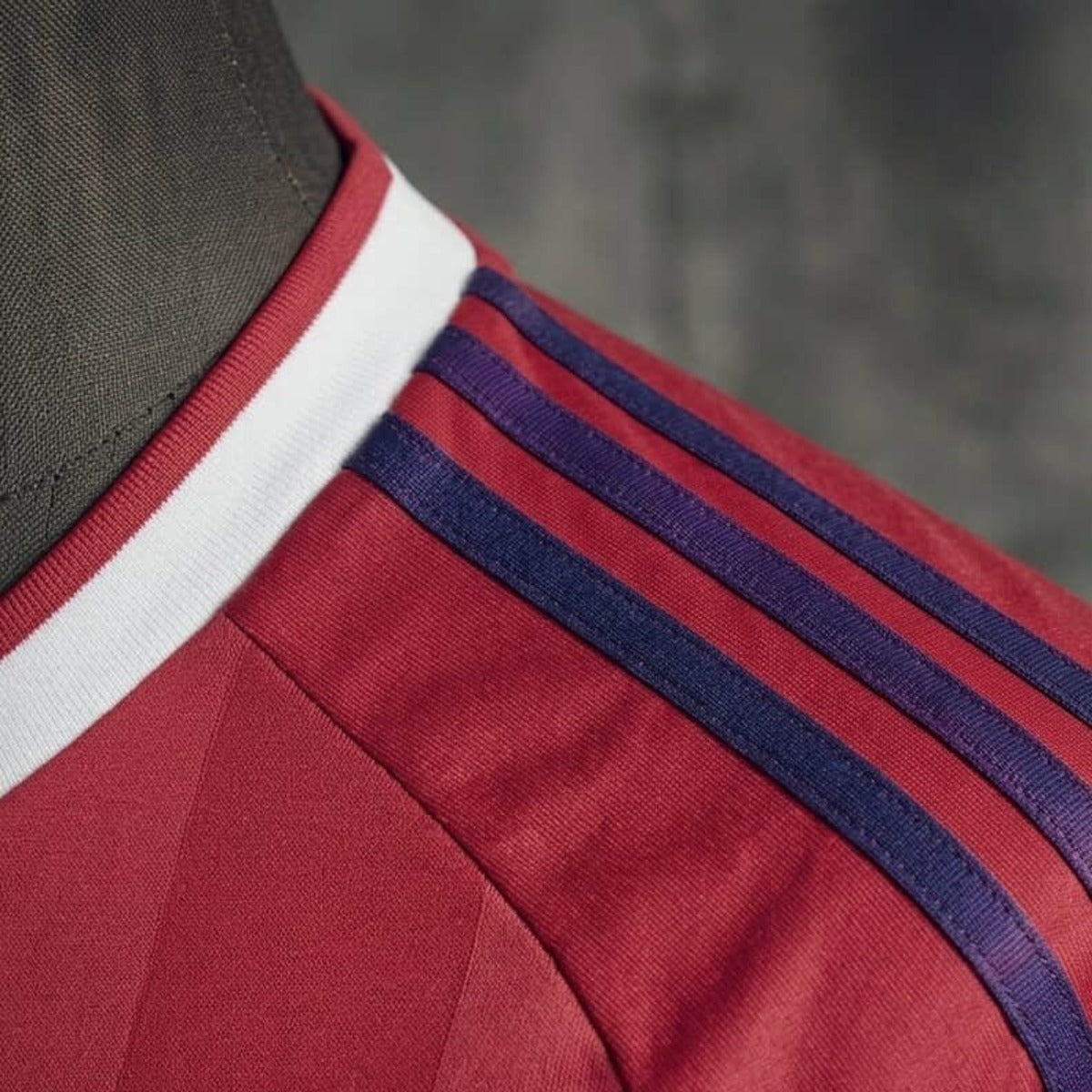 Camiseta LYON - Olympique Lyonnais Alternativa 2026/27