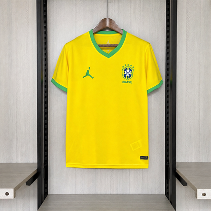 Camiseta Brasil Jhordan Amarilla 2026
